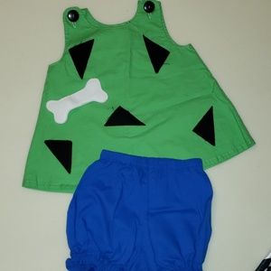 Pebbles from Finstones 2T